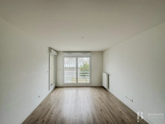 Appartement a louer colombes - 3 pièce(s) - 63.61 m2 - Surfyn