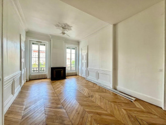 Appartement 3 pièce(s) 97.46 m²à louer Lyon-2e-arrondissement