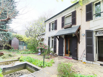 Maison a louer goussainville - 8 pièce(s) - 180 m2 - Surfyn