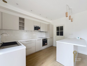 Maison a louer wattrelos - 6 pièce(s) - 163.11 m2 - Surfyn