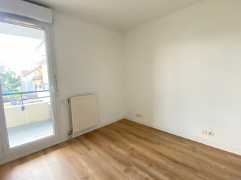 Appartement a louer roissy-en-brie - 2 pièce(s) - 39 m2 - Surfyn