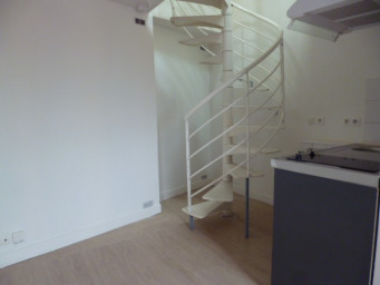Appartement a louer pontoise - 1 pièce(s) - 24.98 m2 - Surfyn