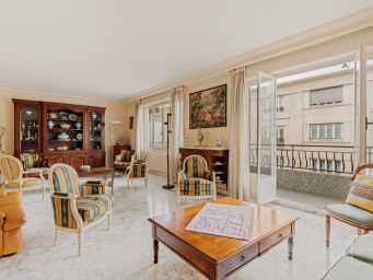 Appartement 750 000 € - 124 m²