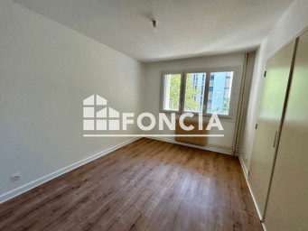 Appartement a louer lyon-6e-arrondissement - 4 pièce(s) - 79.6 m2 - Surfyn