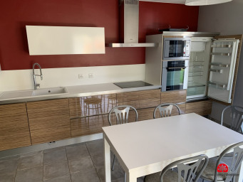 Appartement a louer saint-priest - 3 pièce(s) - 65 m2 - Surfyn