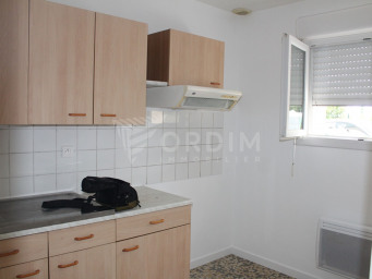 Appartement a louer auxerre - 1 pièce(s) - 30 m2 - Surfyn