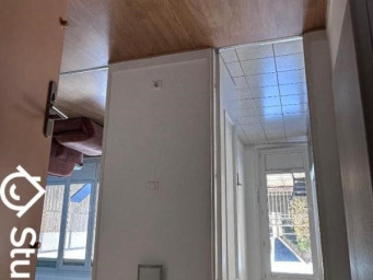 Maison a louer - 2 pièce(s) - 56 m2 - Surfyn