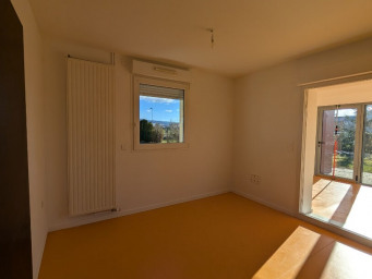 Maison a louer pontarlier - 4 pièce(s) - 105 m2 - Surfyn