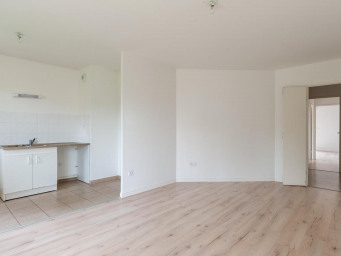 Appartement a louer saint-ouen-l'aumone - 3 pièce(s) - 67 m2 - Surfyn