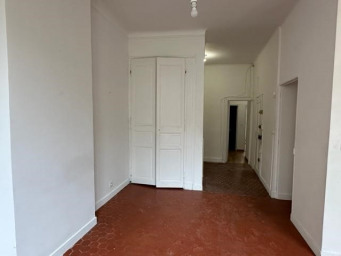 Appartement a louer marseille-1er-arrondissement - 3 pièce(s) - 59.18 m2 - Surfyn