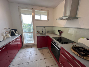 Appartement a louer salon-de-provence - 3 pièce(s) - 60 m2 - Surfyn