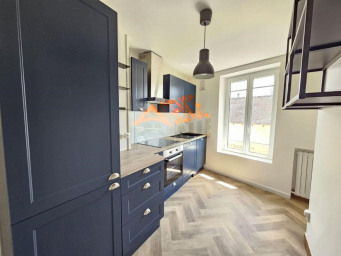 Maison a louer persan - 3 pièce(s) - 82.64 m2 - Surfyn