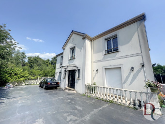 Maison a louer louvres - 8 pièce(s) - 185 m2 - Surfyn