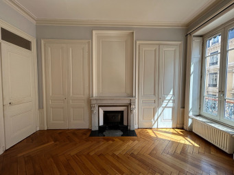 Appartement a louer lyon-6e-arrondissement - 2 pièce(s) - 68 m2 - Surfyn