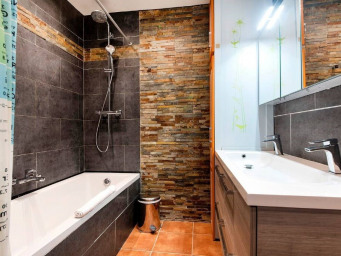 Appartement a louer paris-10e-arrondissement - 2 pièce(s) - 70.5 m2 - Surfyn