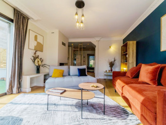 Appartement a louer tassin-la-demi-lune - 4 pièce(s) - 105 m2 - Surfyn