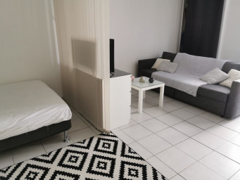 Appartement a louer nimes - 1 pièce(s) - 33.23 m2 - Surfyn