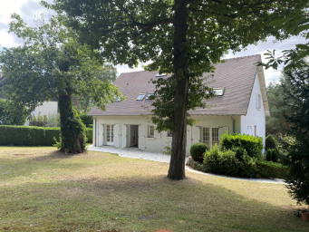 Maison a louer montigny-le-bretonneux - 7 pièce(s) - 236 m2 - Surfyn