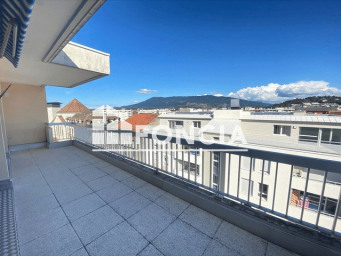 Appartement 3 pièce(s) 84.7 m²à louer Annemasse