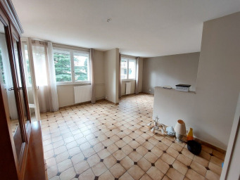 Appartement a louer bourgoin-jallieu - 4 pièce(s) - 80 m2 - Surfyn