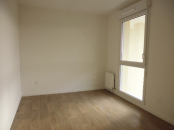 Appartement a louer moissy-cramayel - 3 pièce(s) - 49.8 m2 - Surfyn