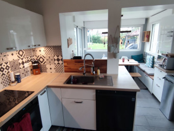 Maison a louer saint-ouen-l'aumone - 6 pièce(s) - 135.8 m2 - Surfyn