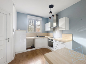 Maison a louer elancourt - 4 pièce(s) - 84 m2 - Surfyn