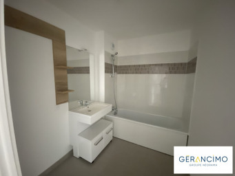 Appartement a louer rouen - 4 pièce(s) - 74.77 m2 - Surfyn