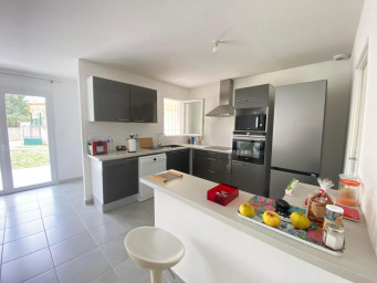 Maison a louer nimes - 4 pièce(s) - 104.08 m2 - Surfyn