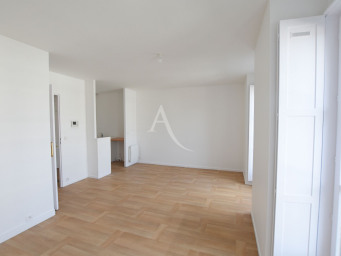 Appartement a louer pontoise - 1 pièce(s) - 28 m2 - Surfyn