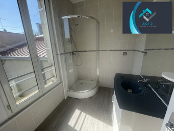 Maison a louer chelles - 5 pièce(s) - 96.56 m2 - Surfyn