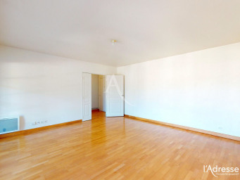 Appartement a louer le plessis-robinson - 3 pièce(s) - 64.72 m2 - Surfyn