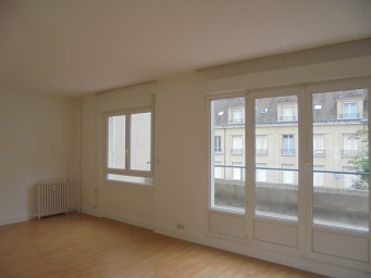 Appartement a louer beauvais - 3 pièce(s) - 80 m2 - Surfyn