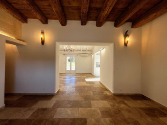 Maison a louer arles - 4 pièce(s) - 143 m2 - Surfyn