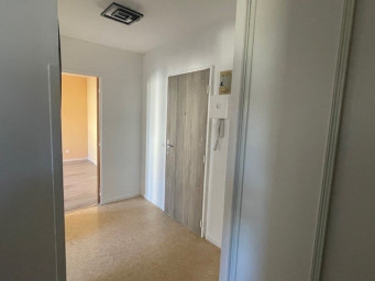 Appartement a louer pontarlier - 2 pièce(s) - 45 m2 - Surfyn