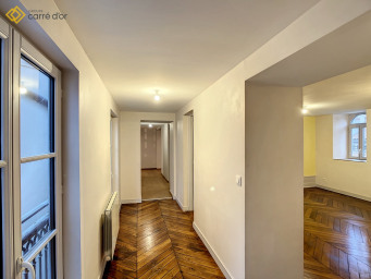 Appartement 360 000 € - 92 m²