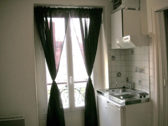 Appartement a louer paris-10e-arrondissement - 1 pièce(s) - 18 m2 - Surfyn