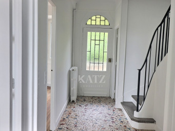Maison a louer velizy-villacoublay - 6 pièce(s) - 111 m2 - Surfyn