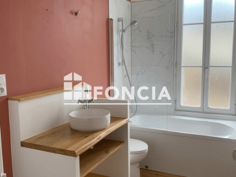 Maison a louer - 6 pièce(s) - 132.6 m2 - Surfyn