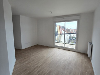 Appartement 2 pièce(s) 49.1 m²à louer Sainte-genevieve-des-bois