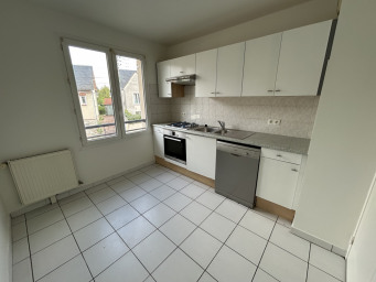 Maison a louer chartres - 6 pièce(s) - 122 m2 - Surfyn