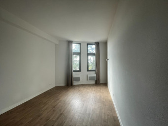 Appartement a louer oullins-pierre-benite - 1 pièce(s) - 32 m2 - Surfyn