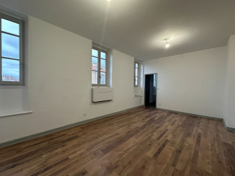 Appartement a louer beziers - 3 pièce(s) - 94 m2 - Surfyn