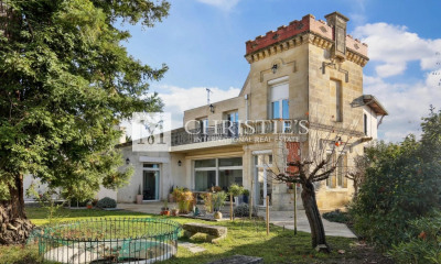 Villa au Calme Bordée de Chênes à 15 Minutes de Bordeaux et du