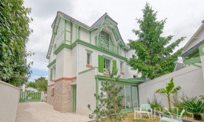 Maisons Et Villa De Luxe à Vendre à La La Baule-Escoublac - Belles Demeures