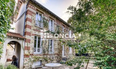 Chalet en bois BORDEAUX 42, sur mesure - STMB Construction