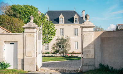 Maisons de ma tre vendre Nantes Belles Demeures