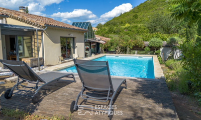 Maisons et villa de luxe avec piscine a vendre aux Les Vans Belles Demeures
