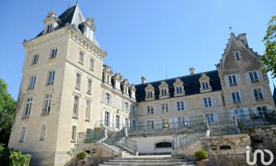 Le Château d'Huriel : histoire et légende / École publique de