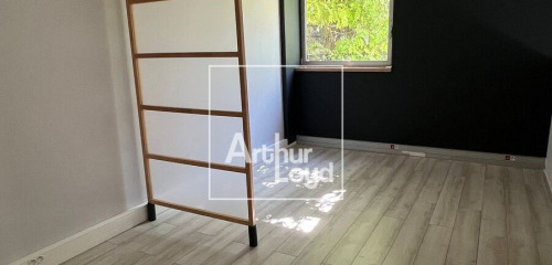 4e photo de l'annonce